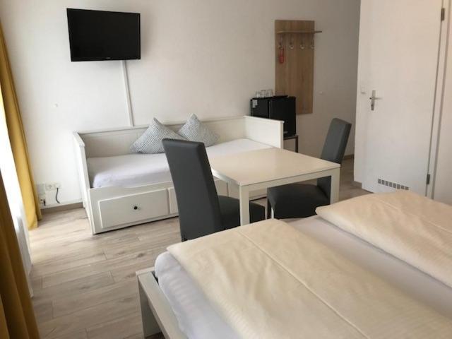 Abendruhe Hotel - Kontaktloser Check In Oberhaching Exteriör bild