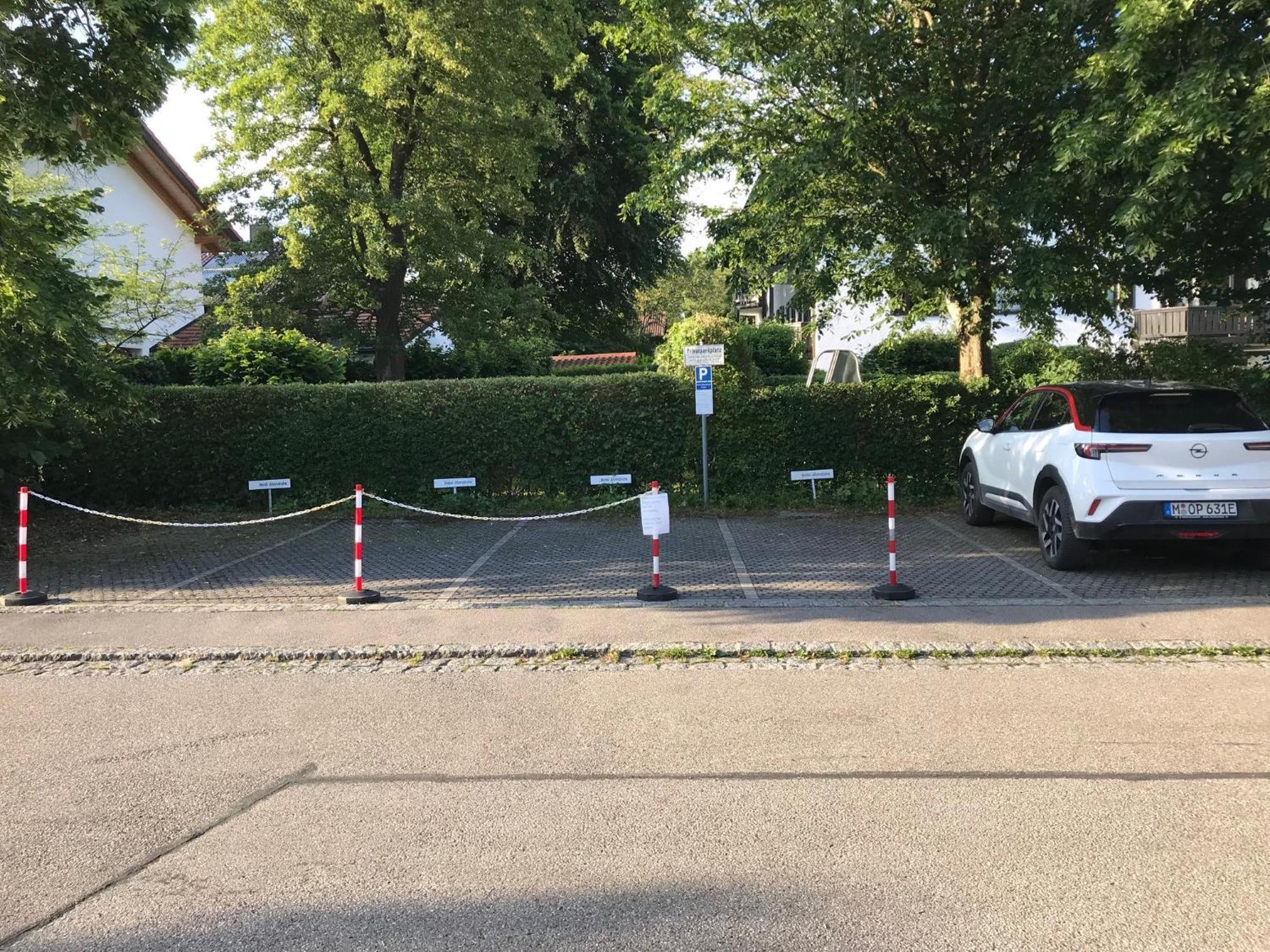Abendruhe Hotel - Kontaktloser Check In Oberhaching Exteriör bild